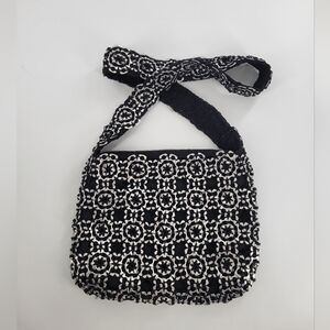Tote bag made from pull tabs croched black silver